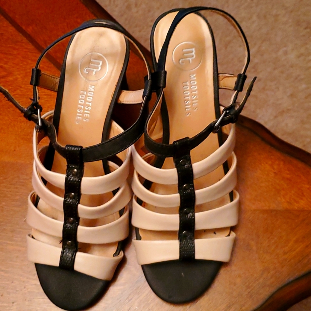 Mootsies Tootsies women's shoes size 6 5 M